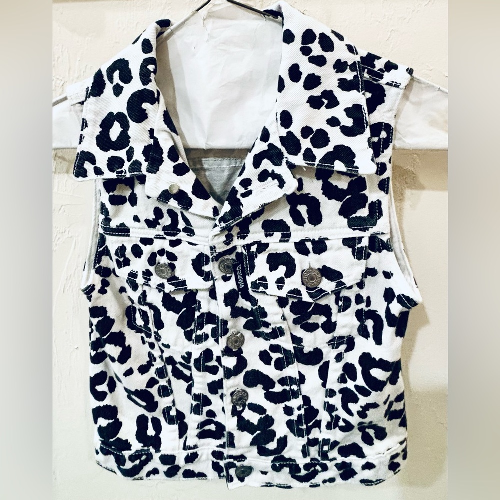 Guess women’s denim vest size 8